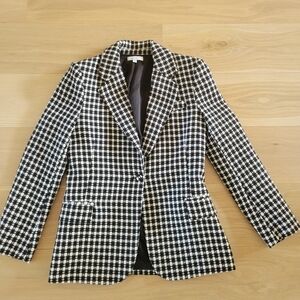 Black and White Elegant  Peplum Blazer
